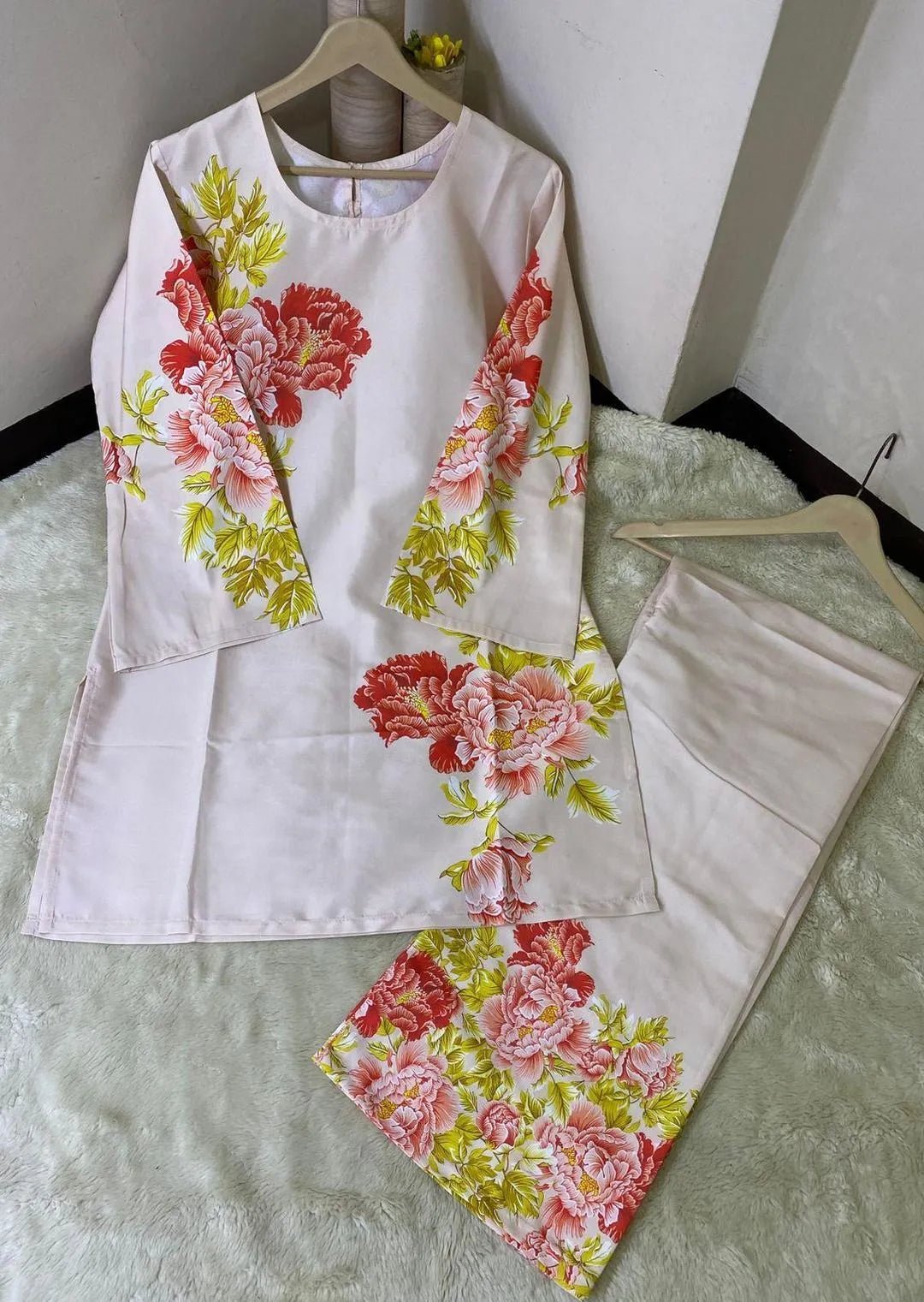 2 Pcs Women's Stitched Swiss Lawn Printed Co - Ord Set - Gullena