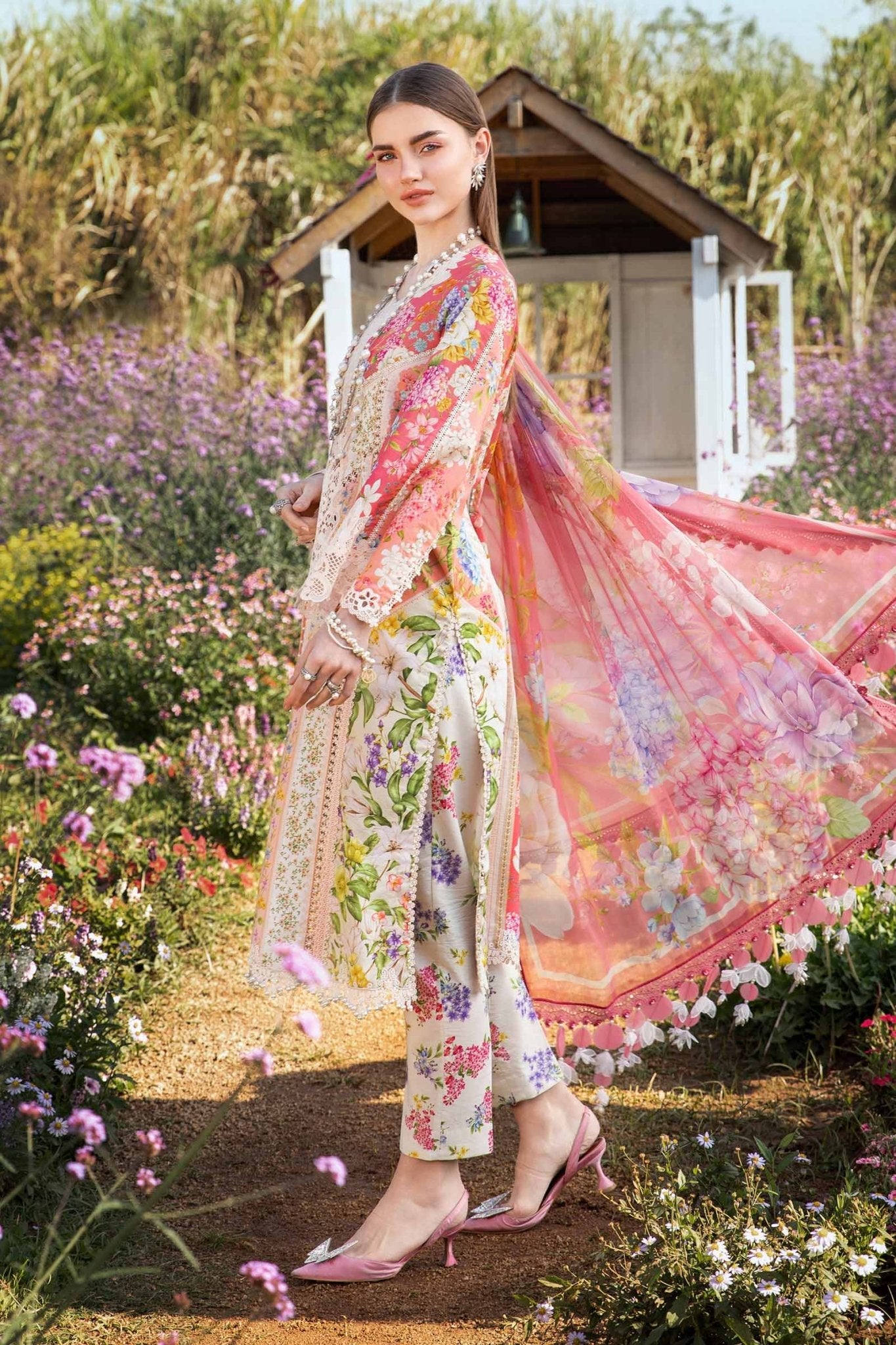 3 Piece Unstitched Printed Lawn Suit - Gullena